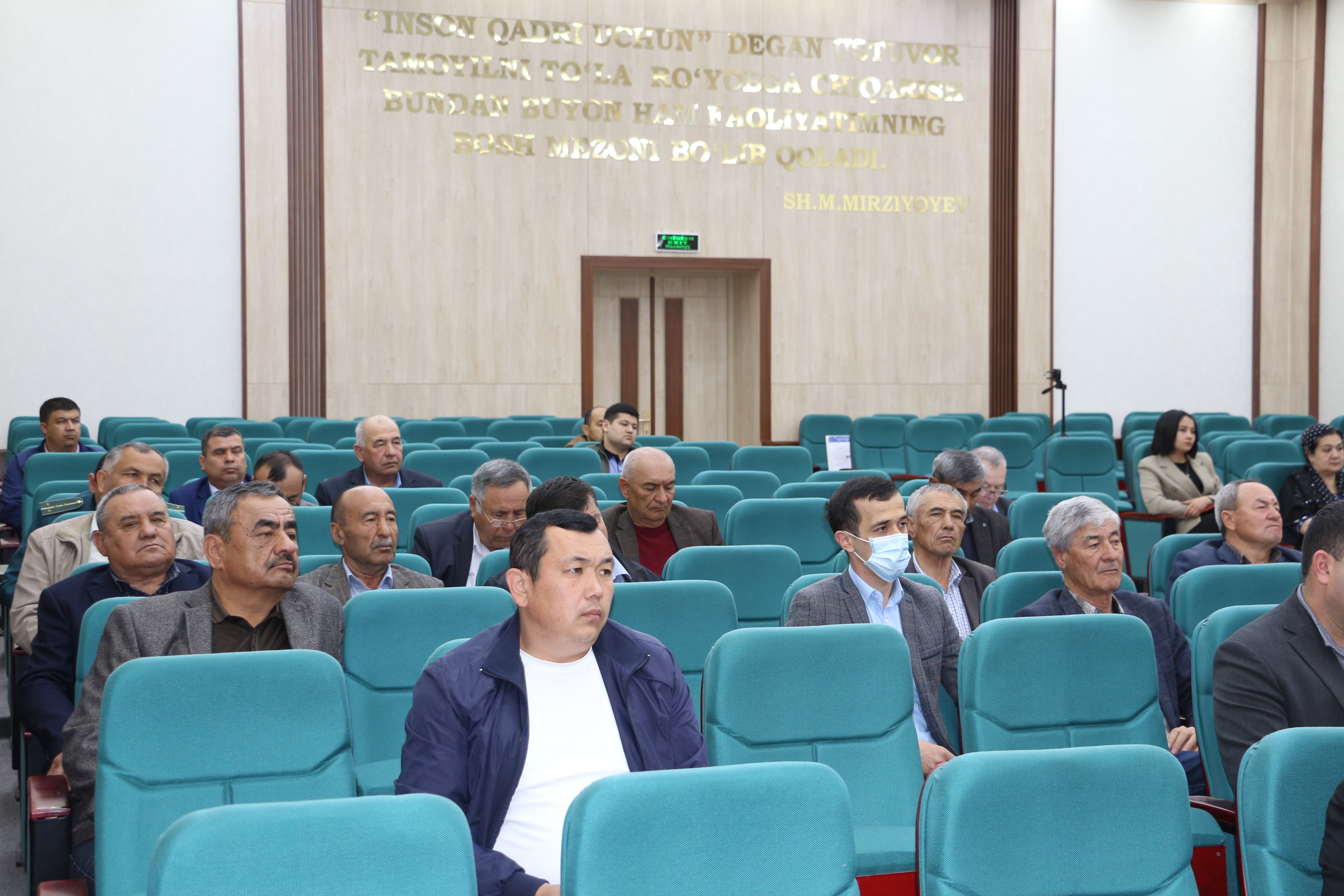XALQ DEPUTATLARI XIVA SHAHAR KENGASHINING OLTMISH TO‘QQIZINCHI SESSIYASI BO’LIB O’TDI
