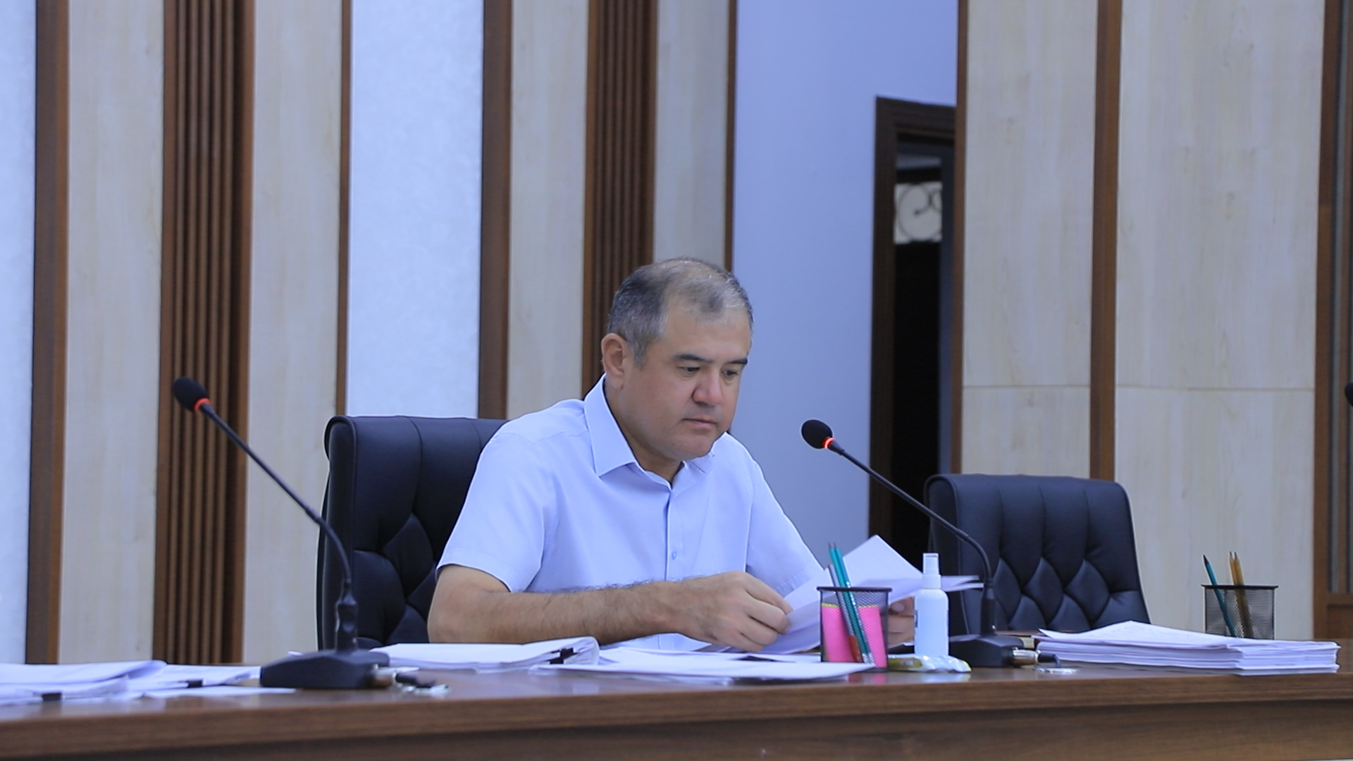 XALQ DEPUTATLARI XIVA SHAHAR KENGASHINING YETMISH BESHINCHI SESSIYASI BO’LIB O’TDI